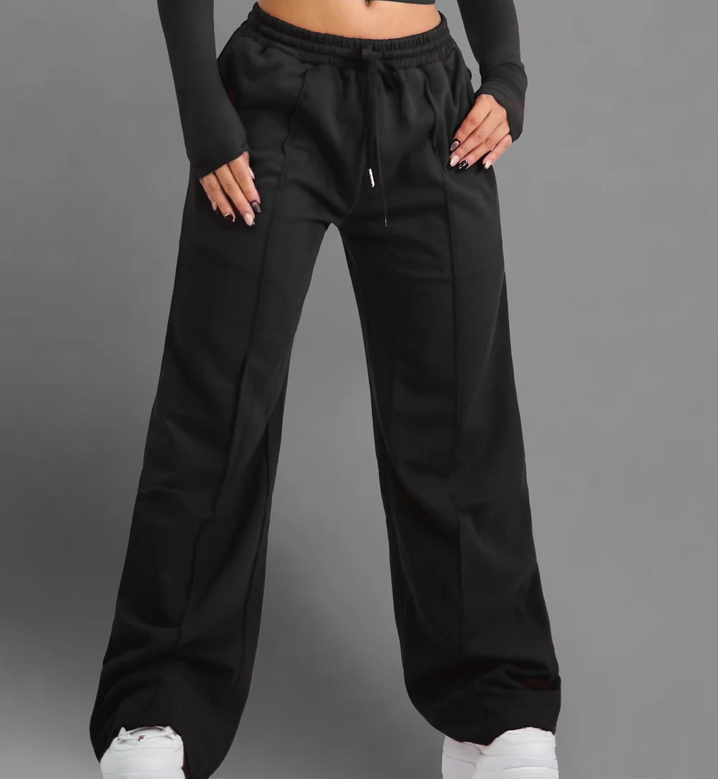 Fit Jogger & Cami Black Top