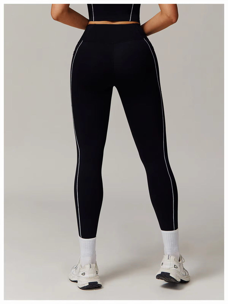 Yoga Contour Legging Negro y Blanco con Bolsillos