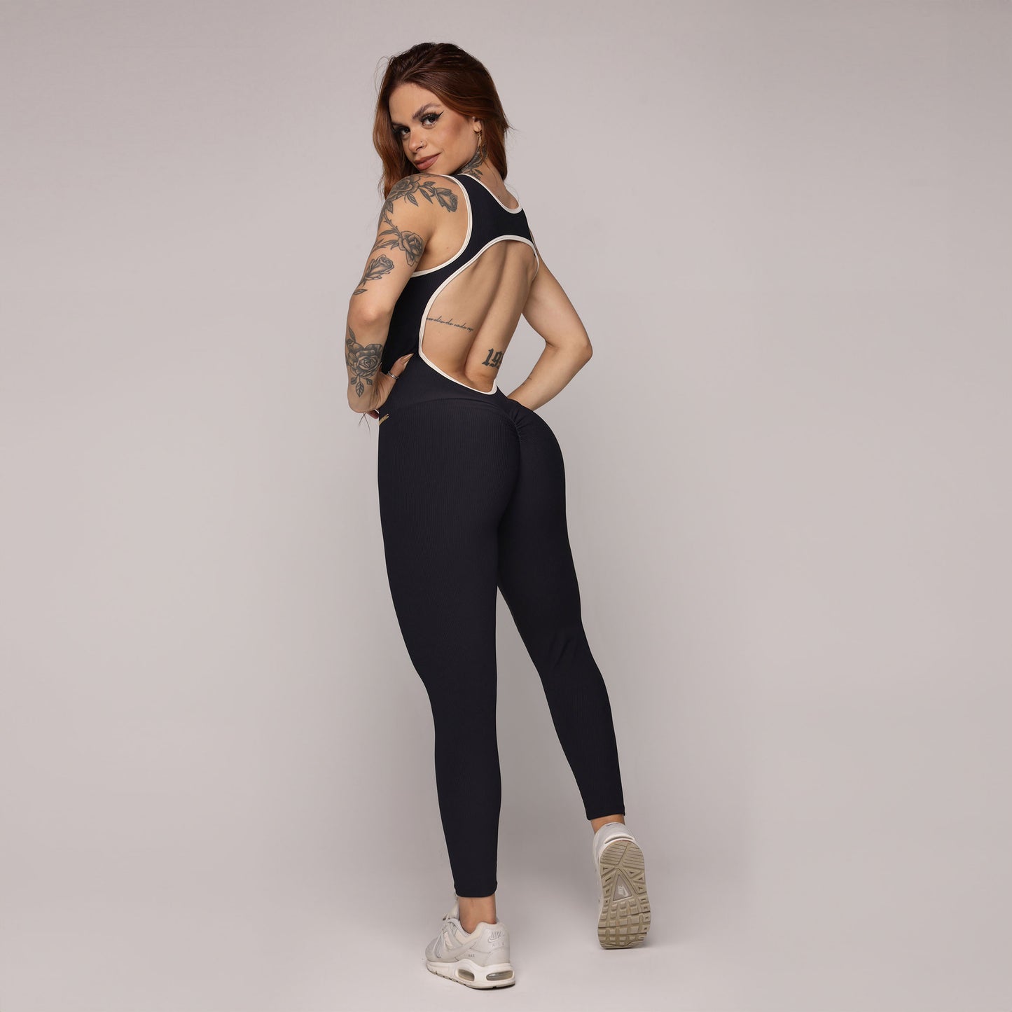 Jacquard Enterizo Brasileño Scrunch Negro