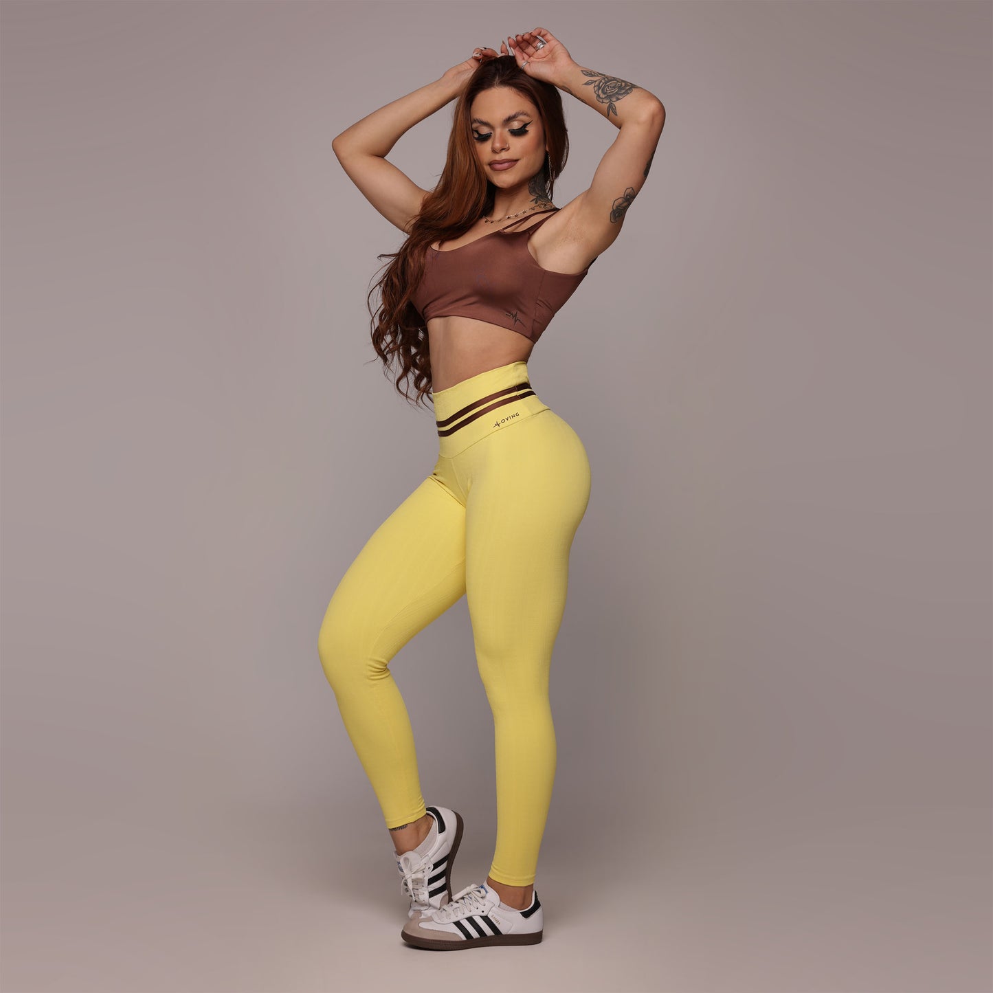 Honey Legging de Compresión Brasileño Scrunch (5 Estrellas) & Chocolate Crop Top