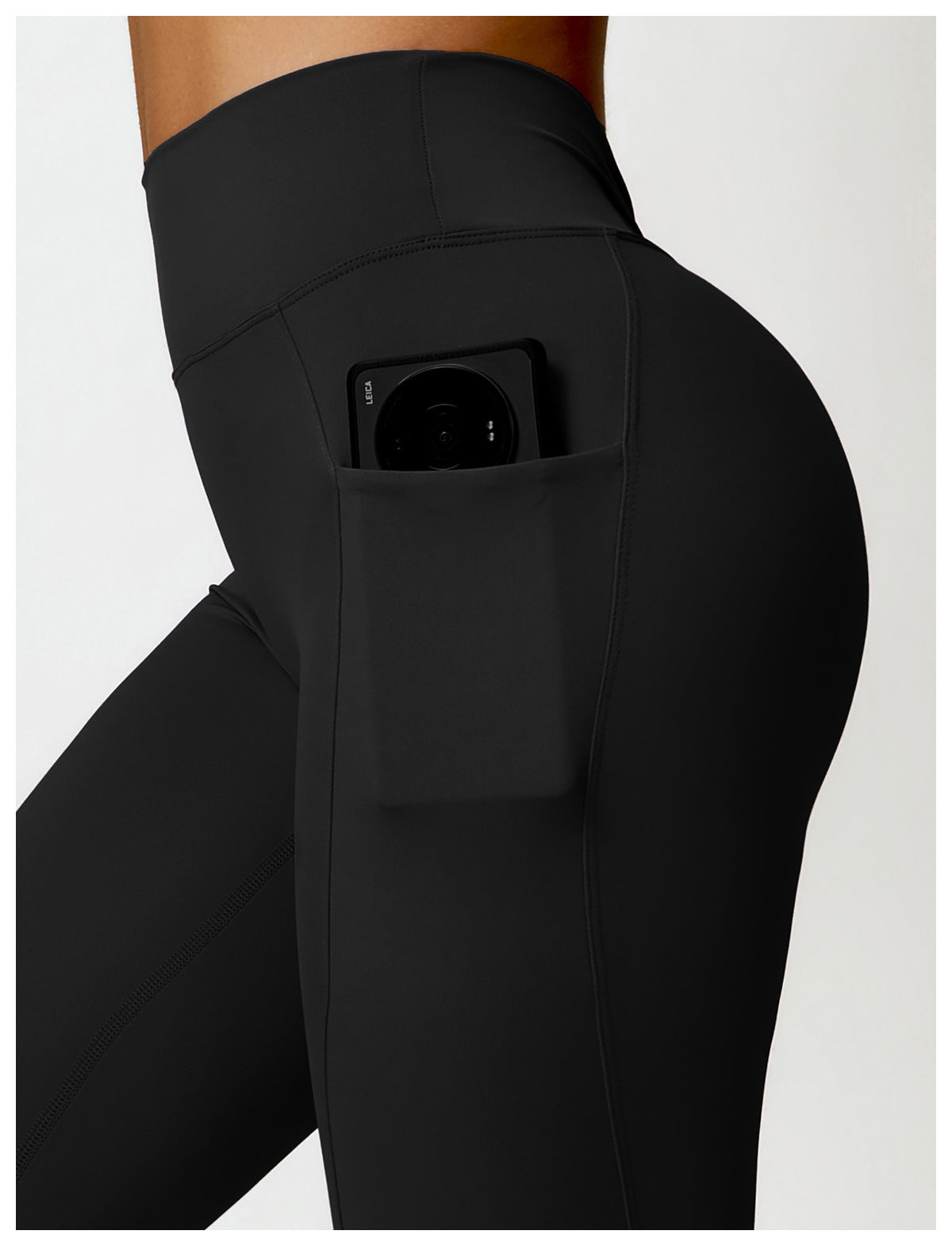 V Scrunch Legging Negro con Bolsillos