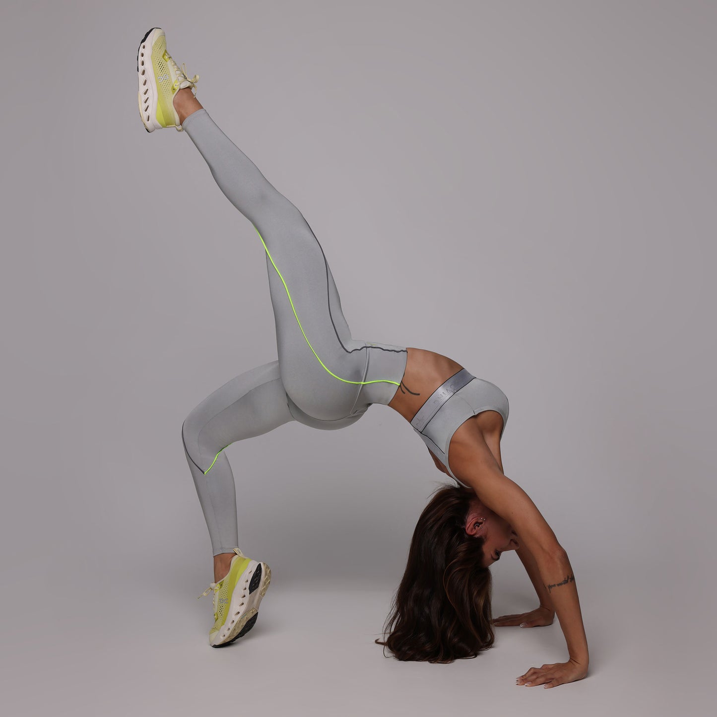 Silver Neon Legging Brasileño