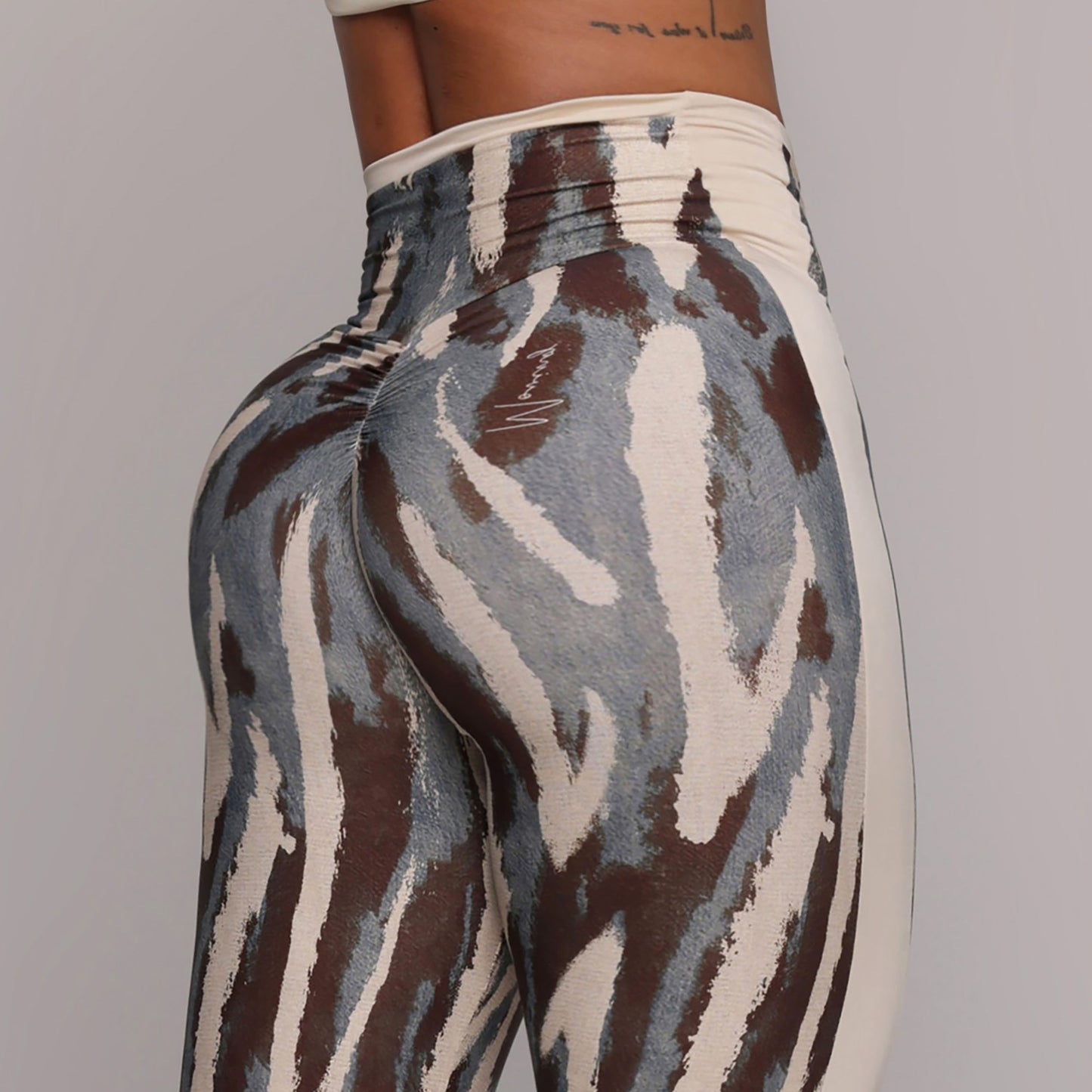 Savanna Legging Brasileño Scrunch & Crop Top