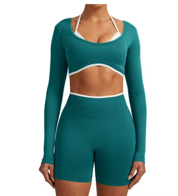 Sculpt Seamless Short Scrunch Teal Green & Long Sleeve Top