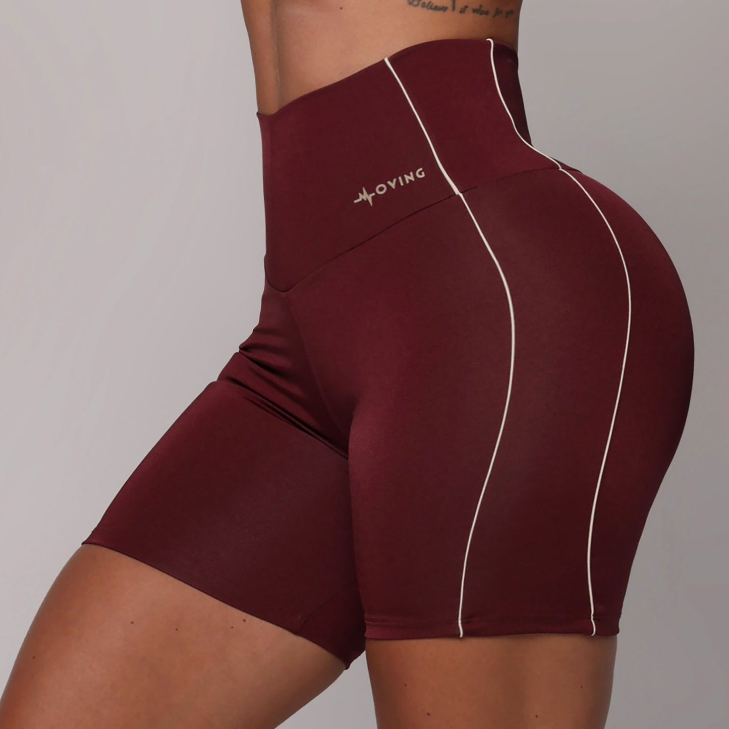 Jacquard Burgundy Short Brasileño Scrunch