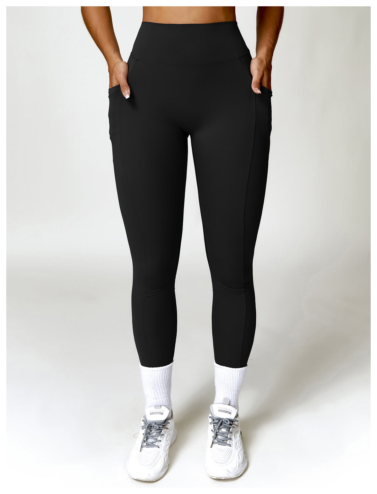 V Scrunch Legging Negro con Bolsillos