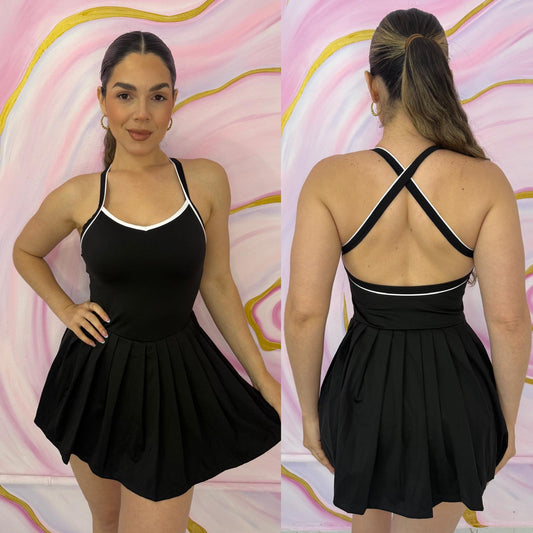 Sassy but Chic Traje con Pantalón Negro