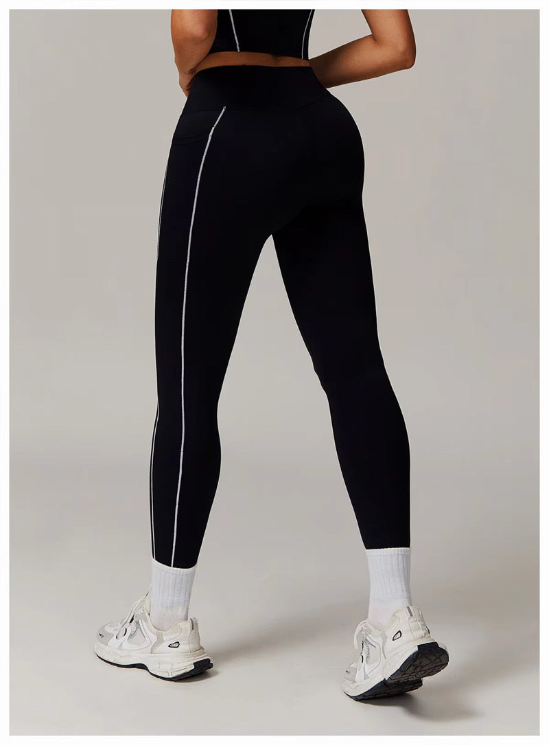 Yoga Contour Legging Negro y Blanco con Bolsillos