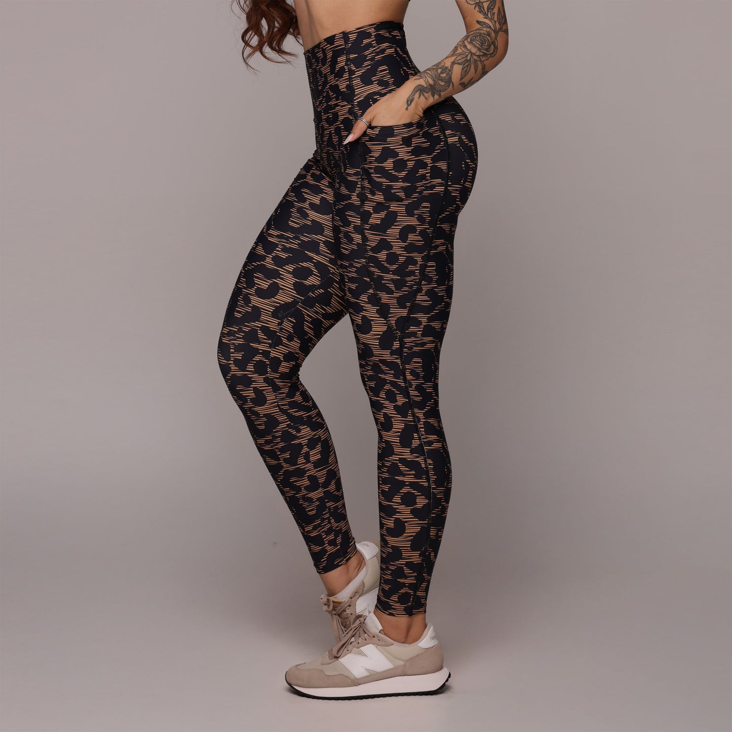 Fierce Legging Brasileño with Pockets & Crop Top