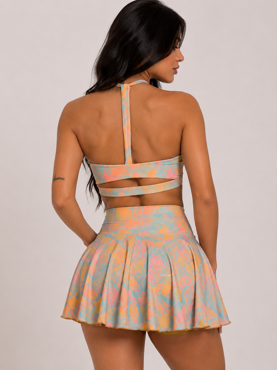 Miami Vibes Falda con Pantalón & Crop Top