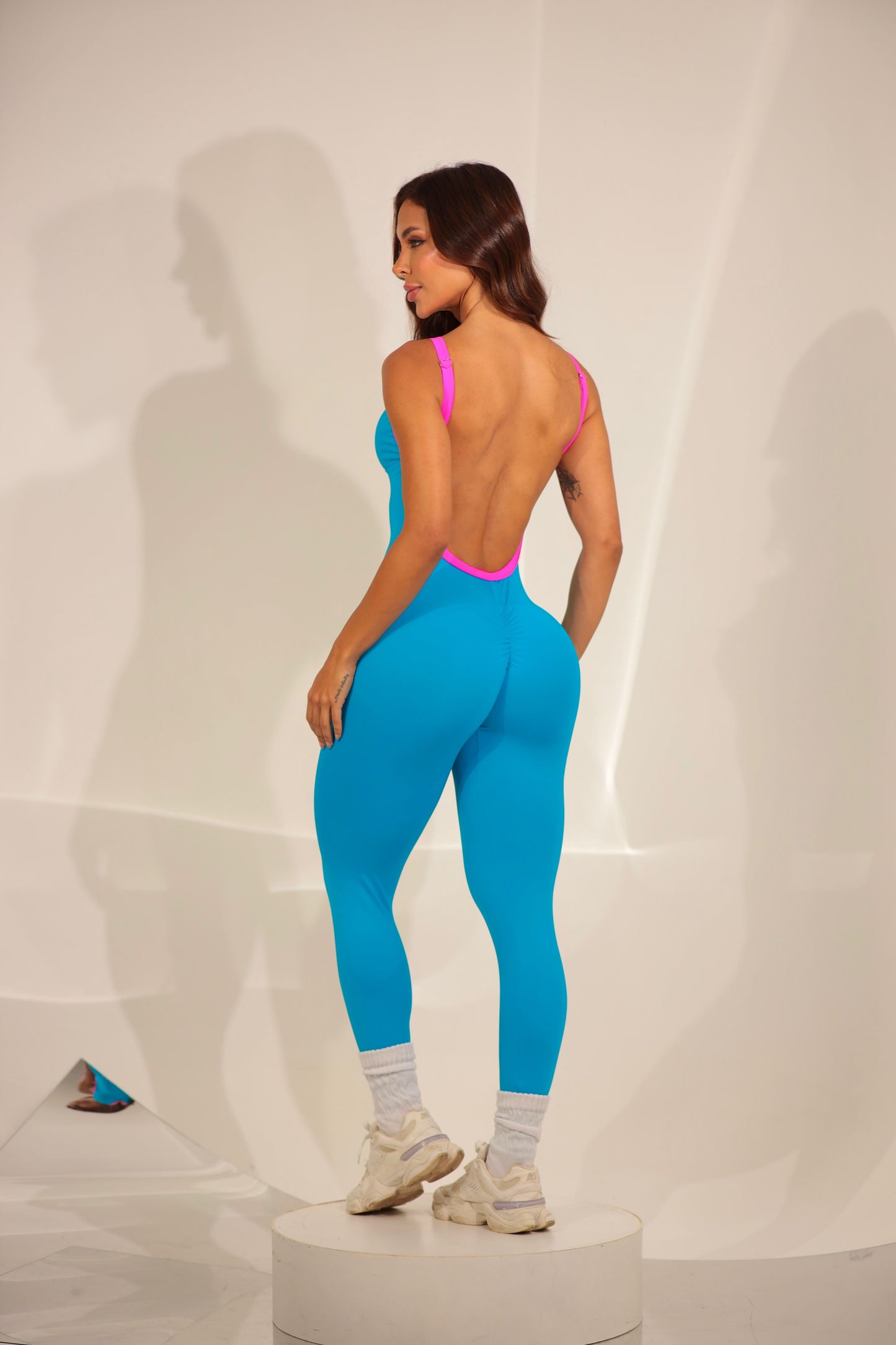 “90” Vibes Aqua Blue & Pink Enterizo Brasileño Scrunch
