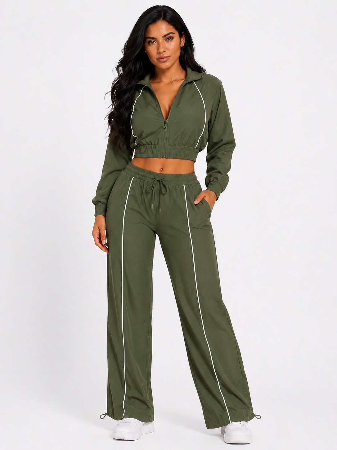 Essential Jogger & Jacket Verde Olivo & Blanco