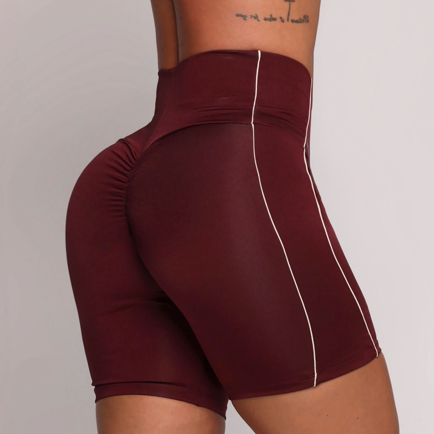 Jacquard Burgundy Short Brasileño Scrunch