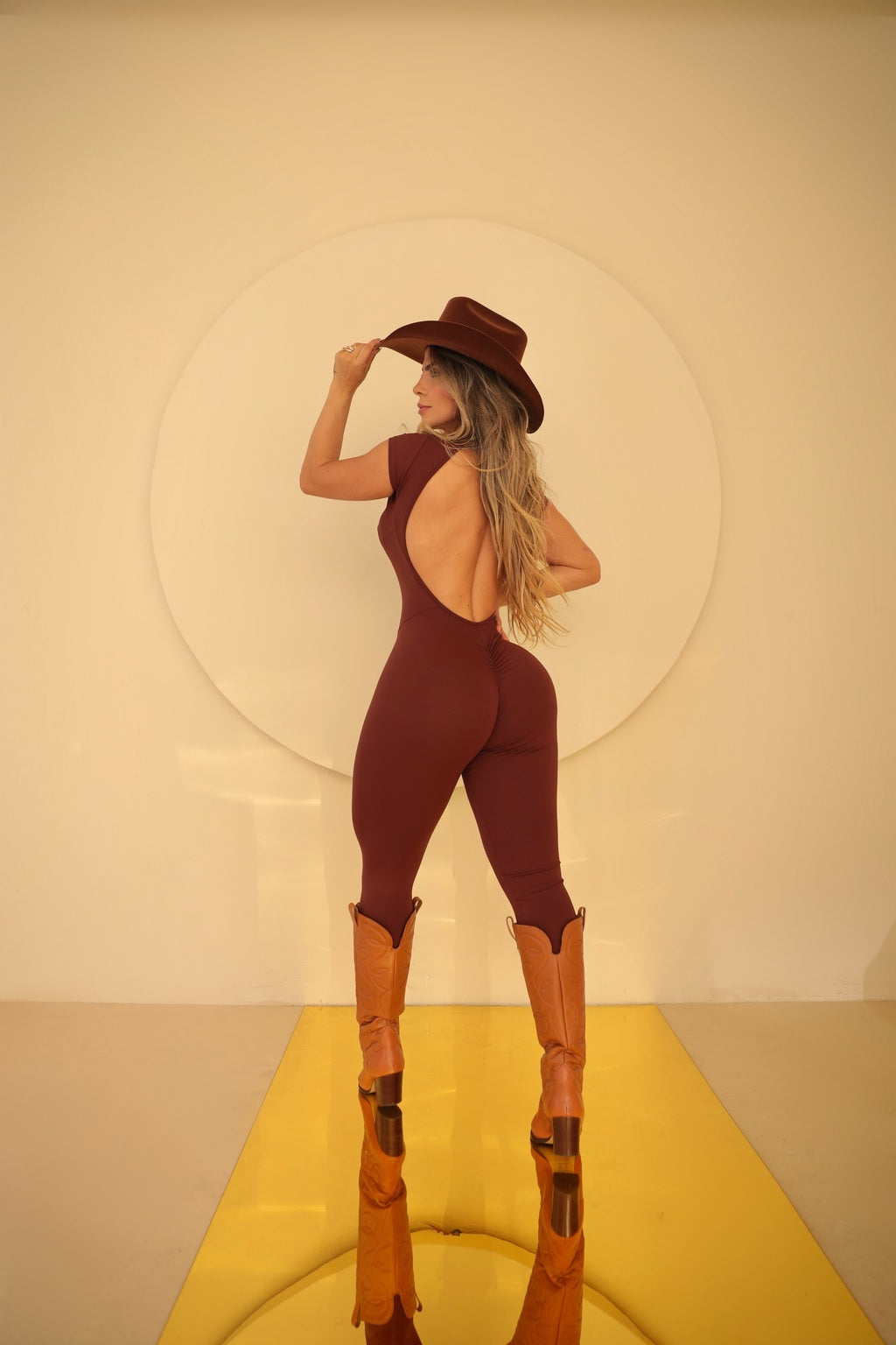 Cowgirl Enterizo Brasileño Scrunch Brown