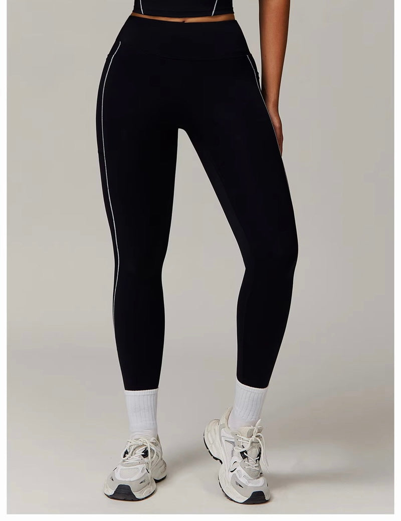 Yoga Contour Legging Negro y Blanco con Bolsillos