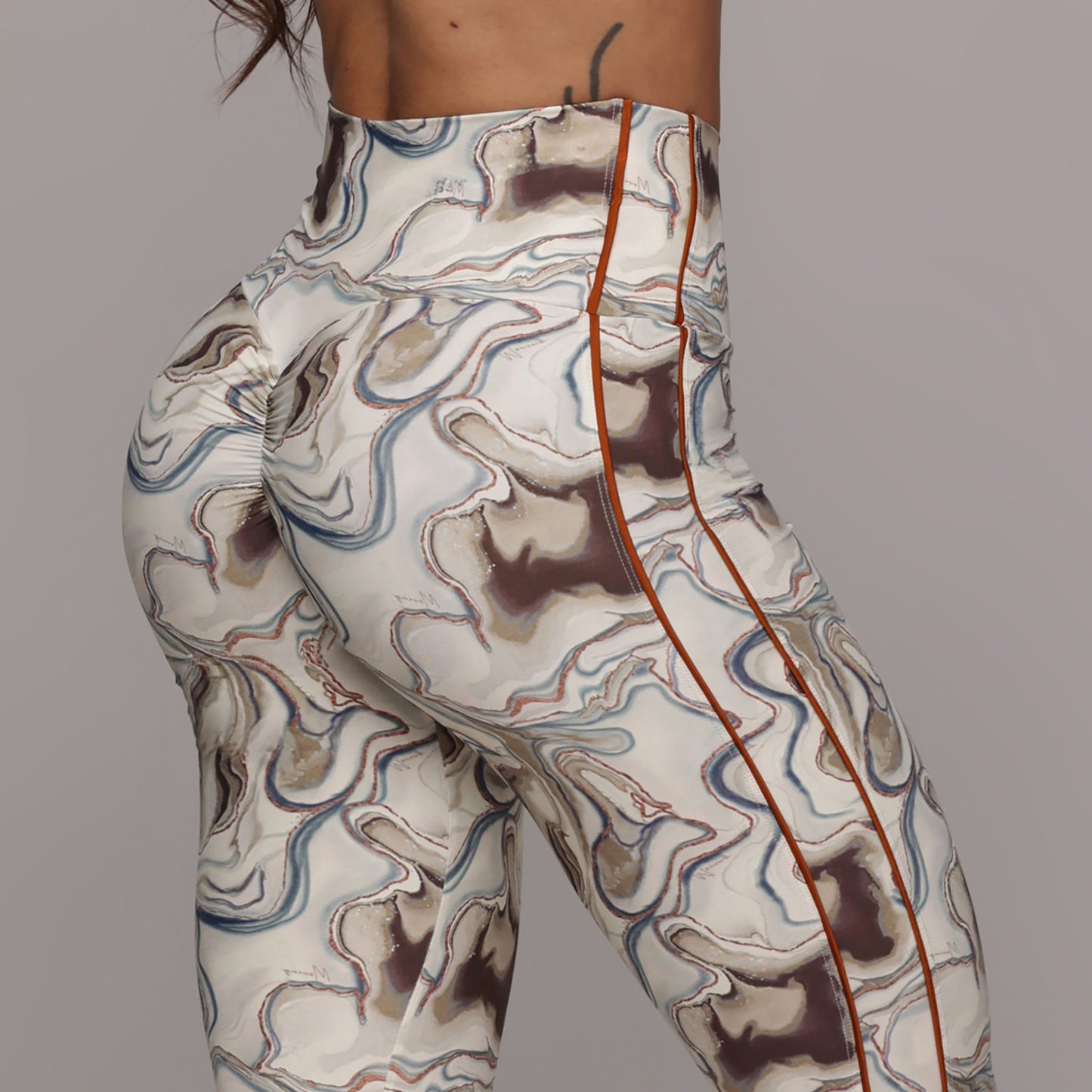 Mystic Marble Legging Brasileño Scrunch & Crop Top