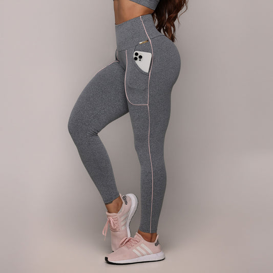 Legging de Compresión Gris & Rosa Brasileño Scrunch con Bolsillos (5 Estrellas)